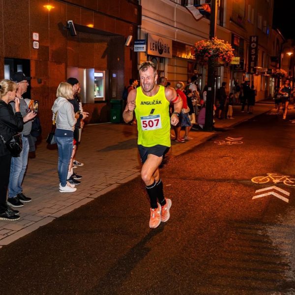 ANGLIČÁK NIGHT RUN